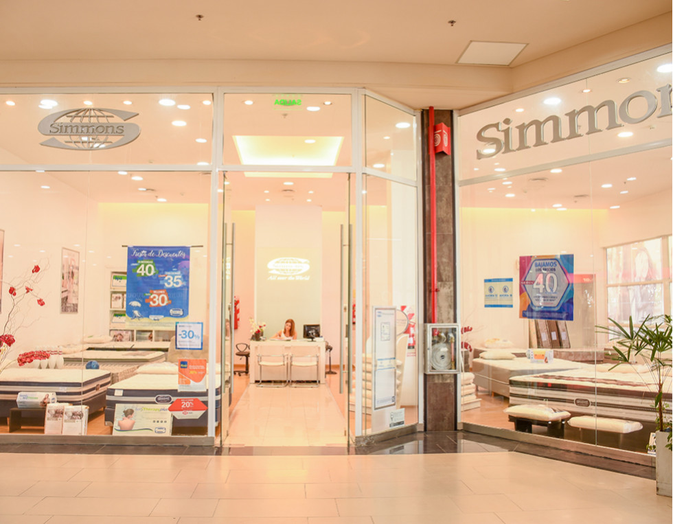 SIMMONS foto
